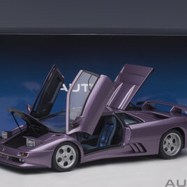 AUTOART 1.18 Lamborghini Diablo Jota SE3O  Viola SE30 / Purple metallic colour ( 79142 )