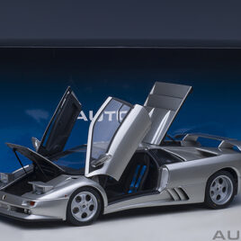 Autoart 1.18 Lamborghini Diablo SE30 JOTA  Titanio metallic Silver colour ( 79143 )