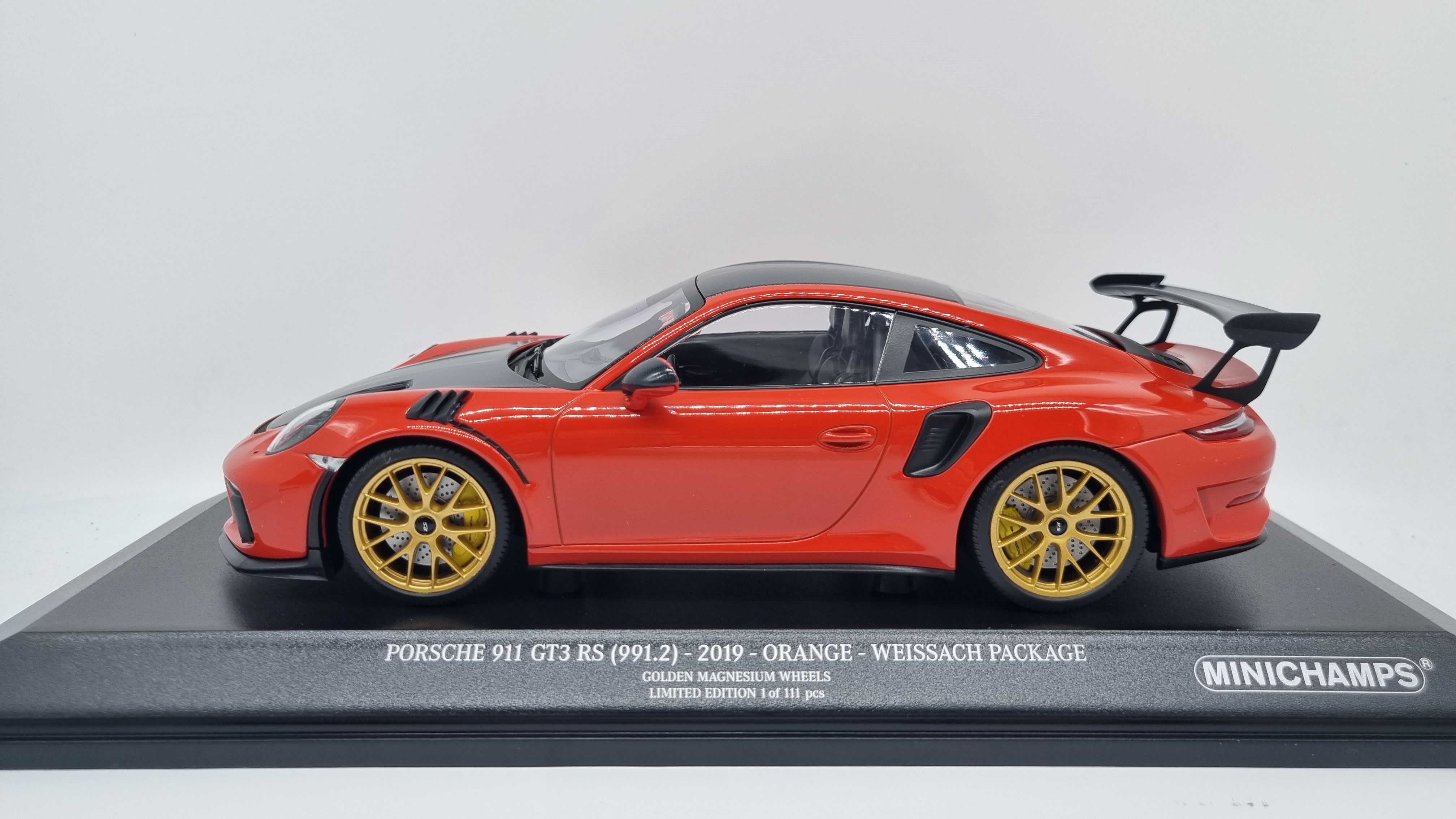 MInichamps 1.18 Porsche 911 991.2 GT3 RS 2019 Weissach Package Lava Orange  colour ( 153 068227 ) - Eurospec