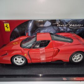 Hot wheels 1.18 Ferrari Enzo Red colour ( 56293 )