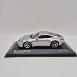 Minichamps 1.43 Porsche 911 S/T 2024  Silver colour  ( 410 063022 )