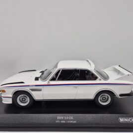 Minichamps 1.18 BMW 3.0 CSL 1973  White colour  ( 155 028136 )
