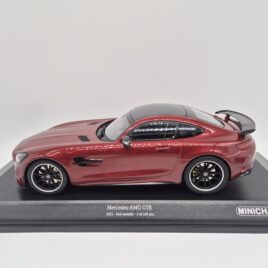 Minichamps 1.18 Mercedes Benz AMG GT-R 2021 Red Metallic colour ( 155 036027 )