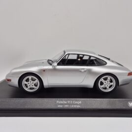 Minichamps 1.18 Porsche 911 Turbo ( 993 )   Silver colour  ( 155 061101 )